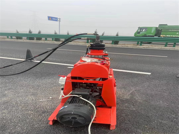 排浦镇高速公路路基下沉加固注浆灌浆